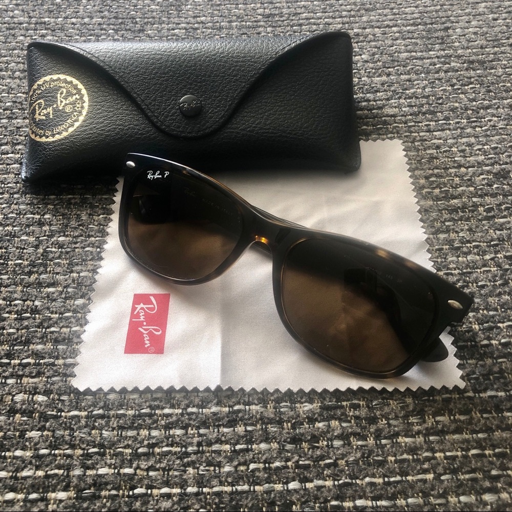 Ray-Ban New Wayfarer Classic Sunglasses